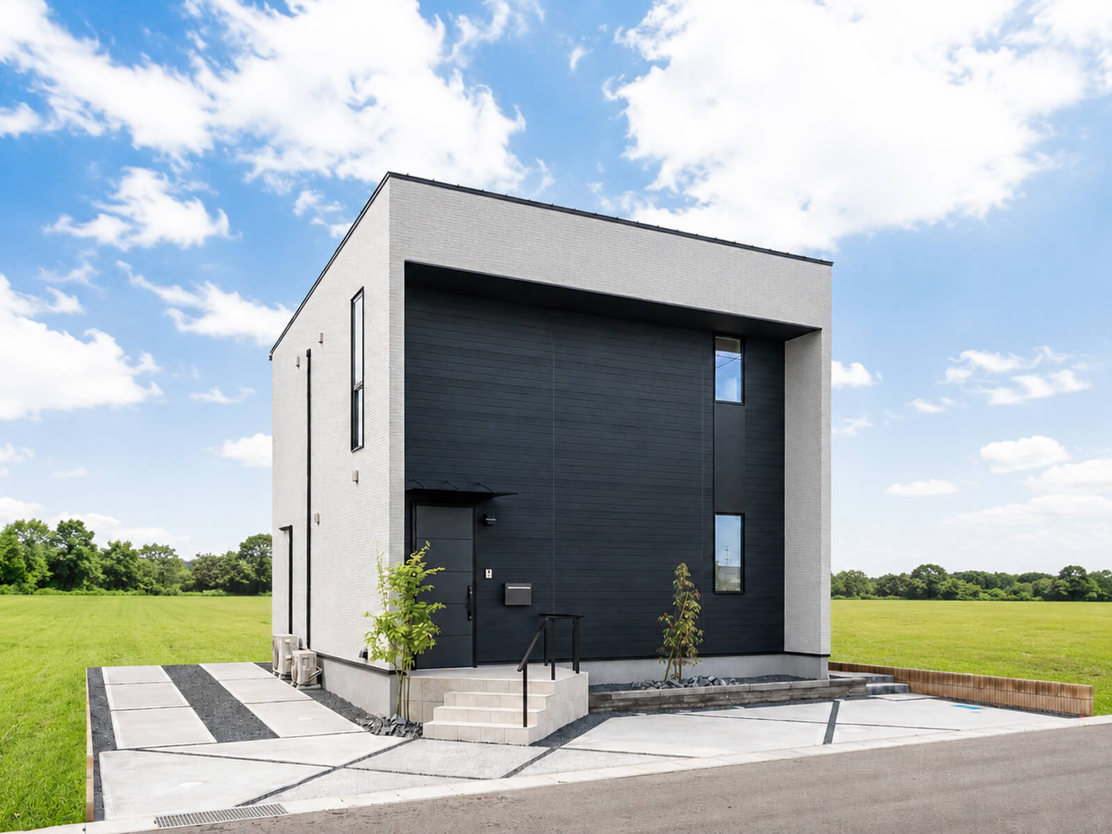 家族の絆を育む二階建ての外観