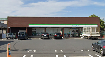ファミリーマート堀口店